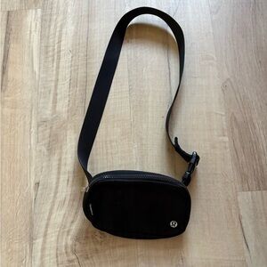 Lululemon cross body belt bag